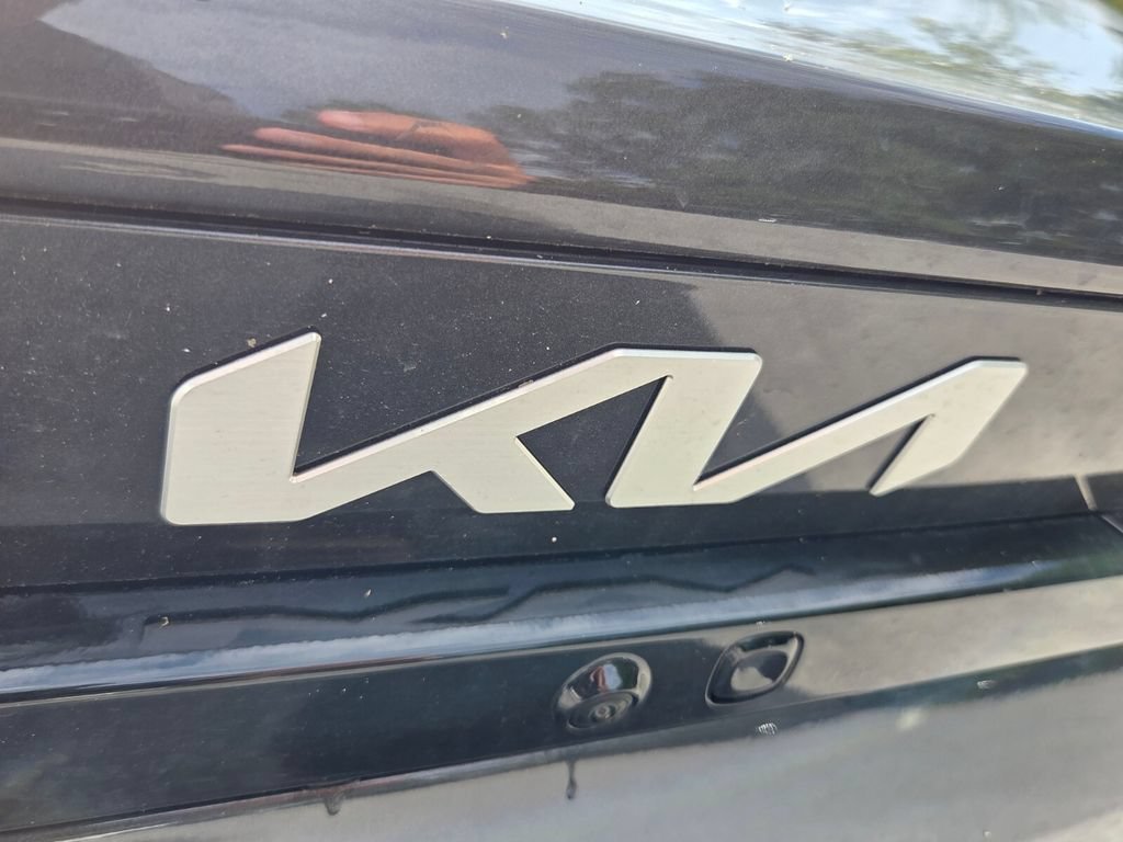 New 2026 Interstellar Gray Kia EX image 15
