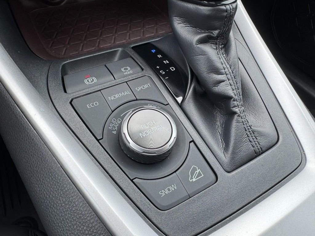 Used 2019 White Toyota Limited image 19