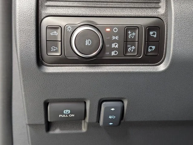 New 2026 Carbonized Gray Metallic Ford F-250® Lariat® image 51