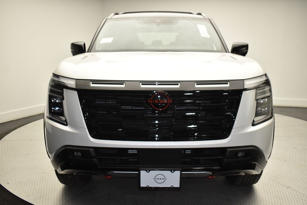 New 2026 Aspen White TriCoat / Super Black Two-tone Nissan PRO-4X® image 2