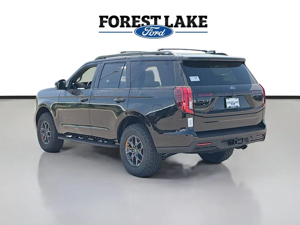 New 2026 Agate Black Metallic Ford Tremor® image 5