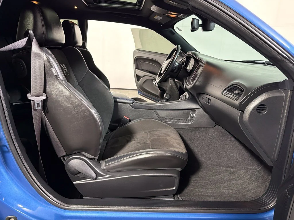 Used 2022 Frostbite Dodge R/T Scat Pack image 21