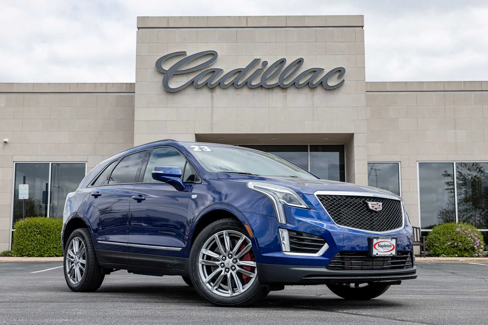 2023 Cadillac XT5 AWD Sport's photo