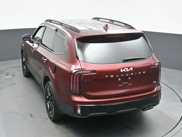Used 2024 Red Kia EX X-Line image 10