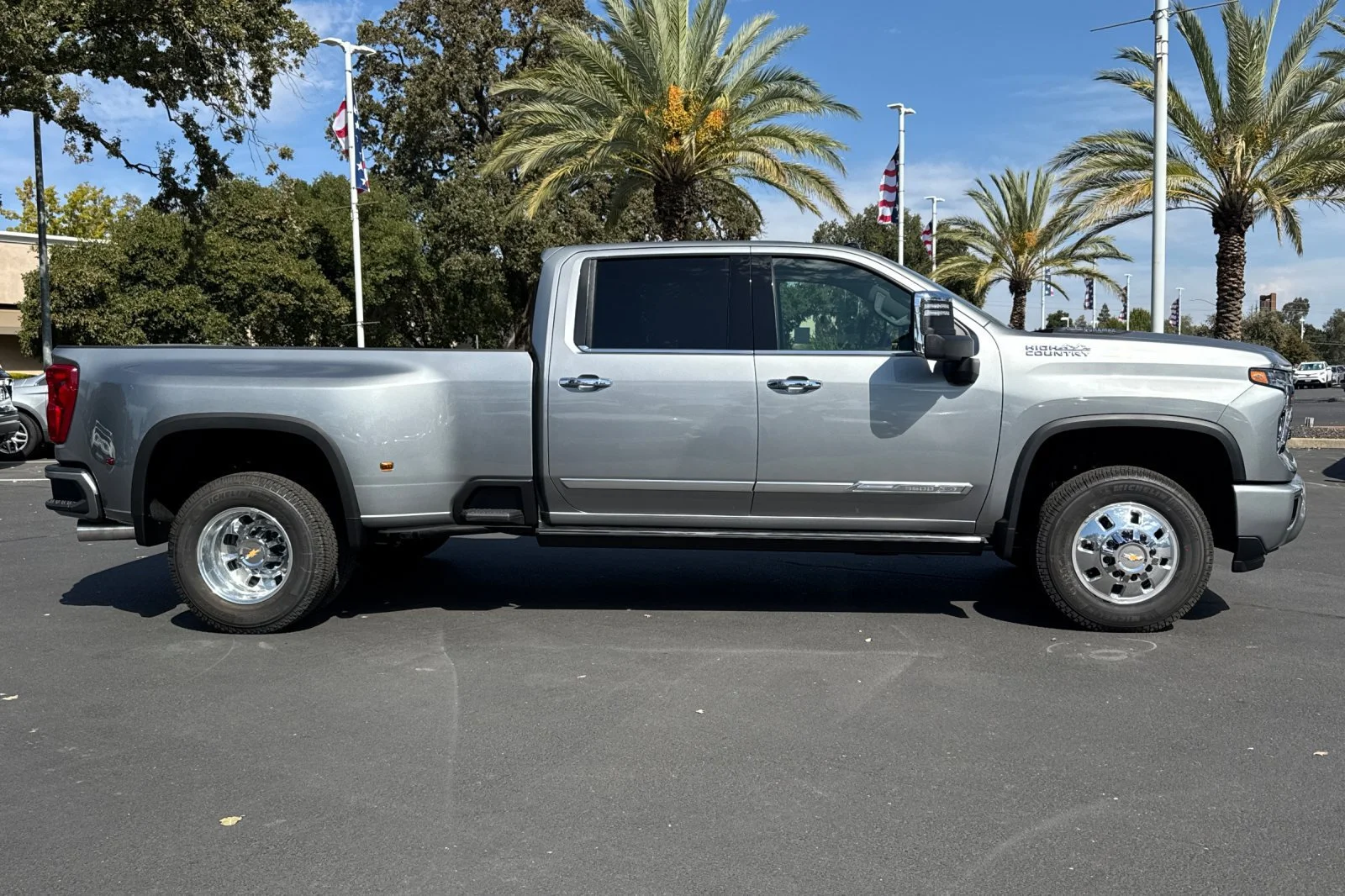 2026 Chevrolet Silverado 3500 HD High Country DRW view 2