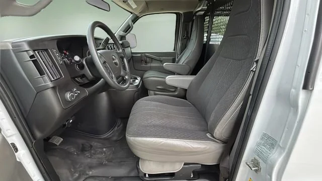 Used 2024 Summit White GMC Work Van image 20
