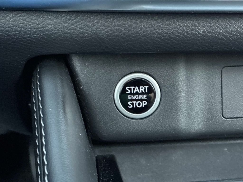 Used 2023 Gray Nissan SL image 29