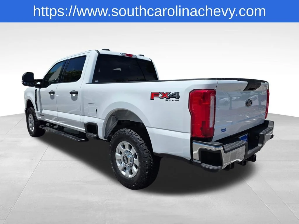 Used 2024 White Ford XLT image 36