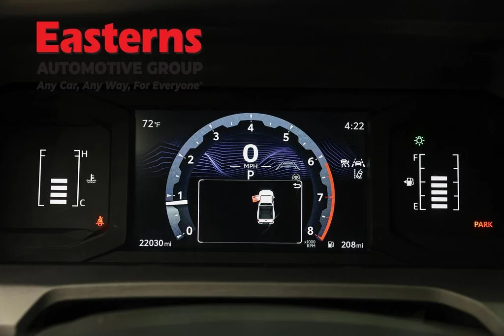 Used 2024 White Toyota SR image 17