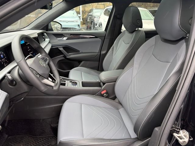 2026 Volkswagen Tiguan SE R-LINE BLACK - Photo 9
