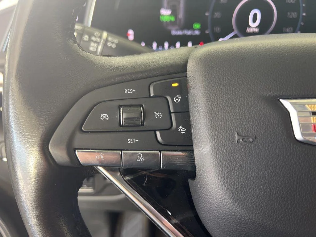 Used 2021 Crystal White Cadillac Sport image 15