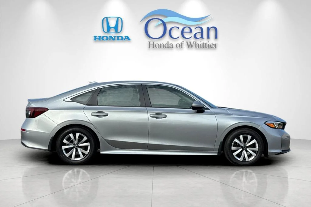 New 2026 Solar Silver Metallic Honda LX image 3