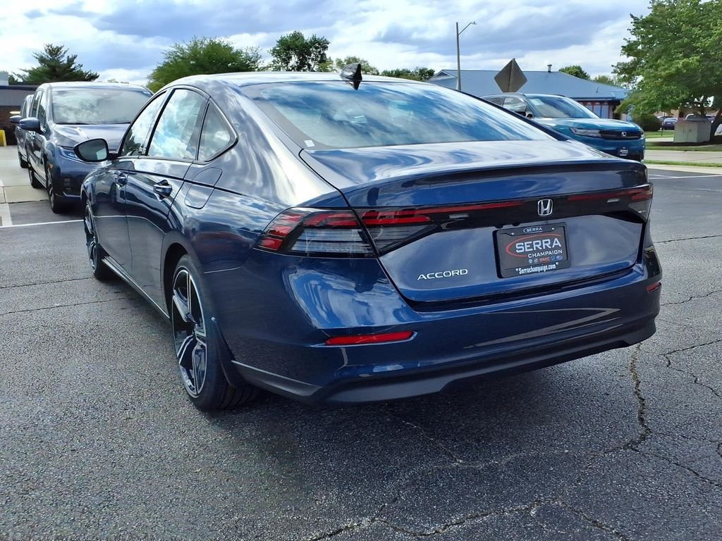 New 2026 Canyon River Blue Honda SE image 15