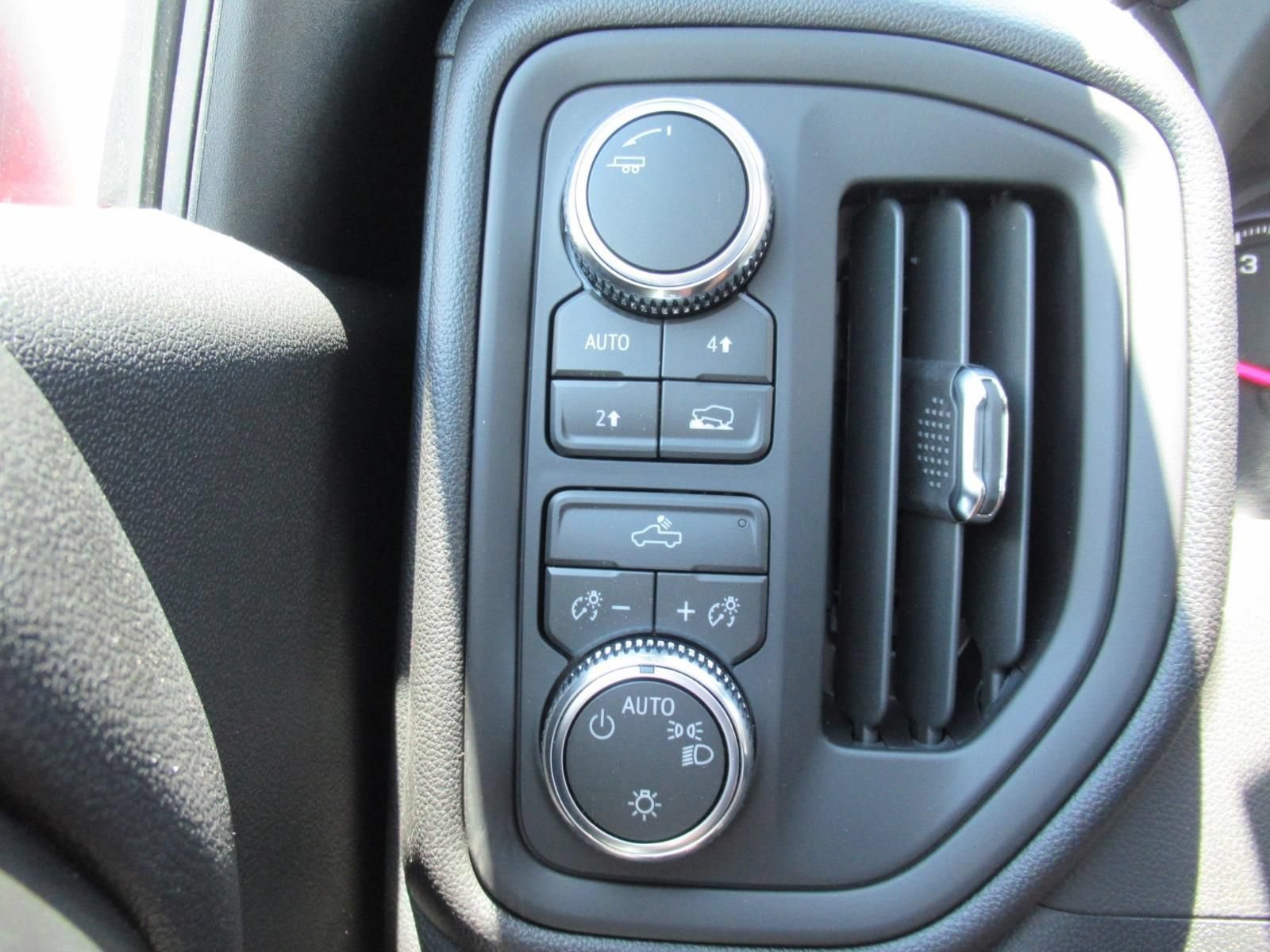 2026 GMC Sierra 1500 Pro - Photo 21