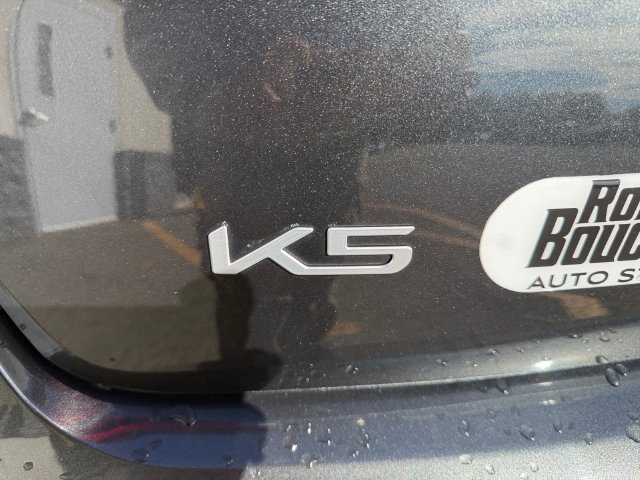 Used 2025 Gray Kia LXS image 41