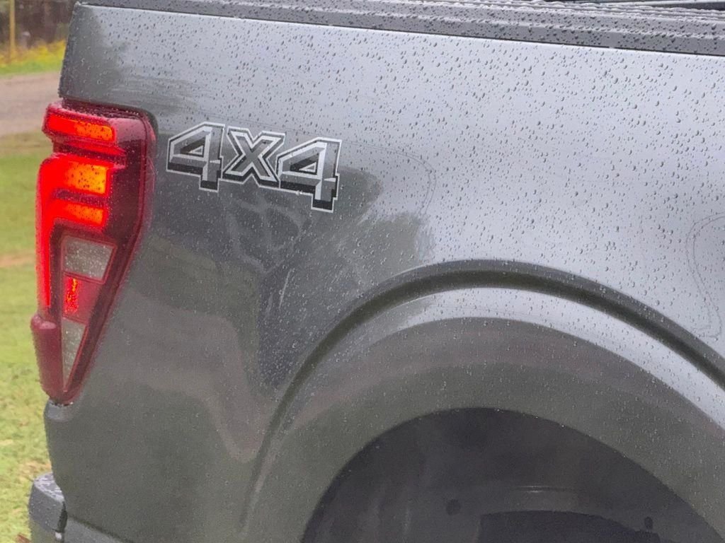 New 2026 Carbonized Gray Metallic Ford Platinum® image 55