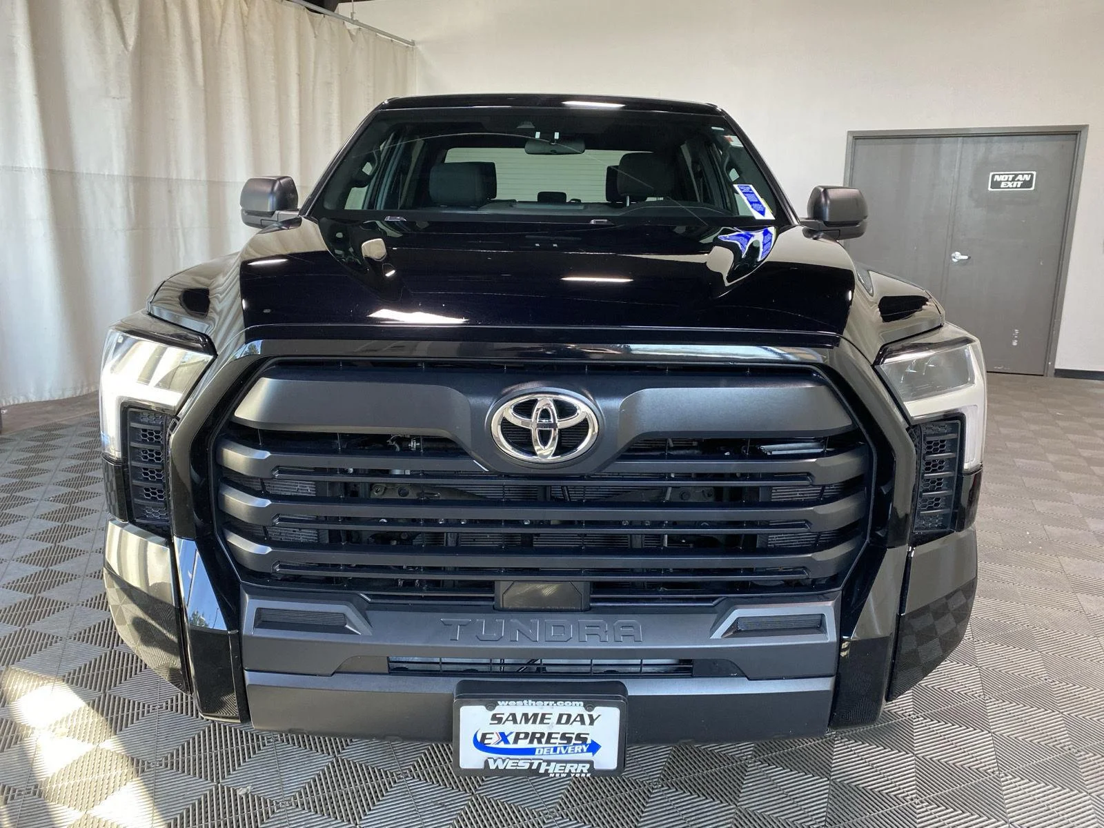Used 2025 Midnight Black Metallic Toyota SR image 4