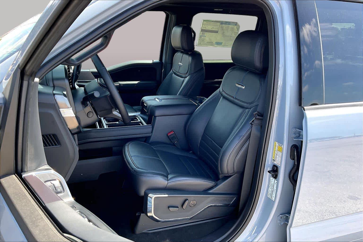 New 2026 Glacier Gray Metallic Tri-Coat Ford F-450® Platinum® image 9
