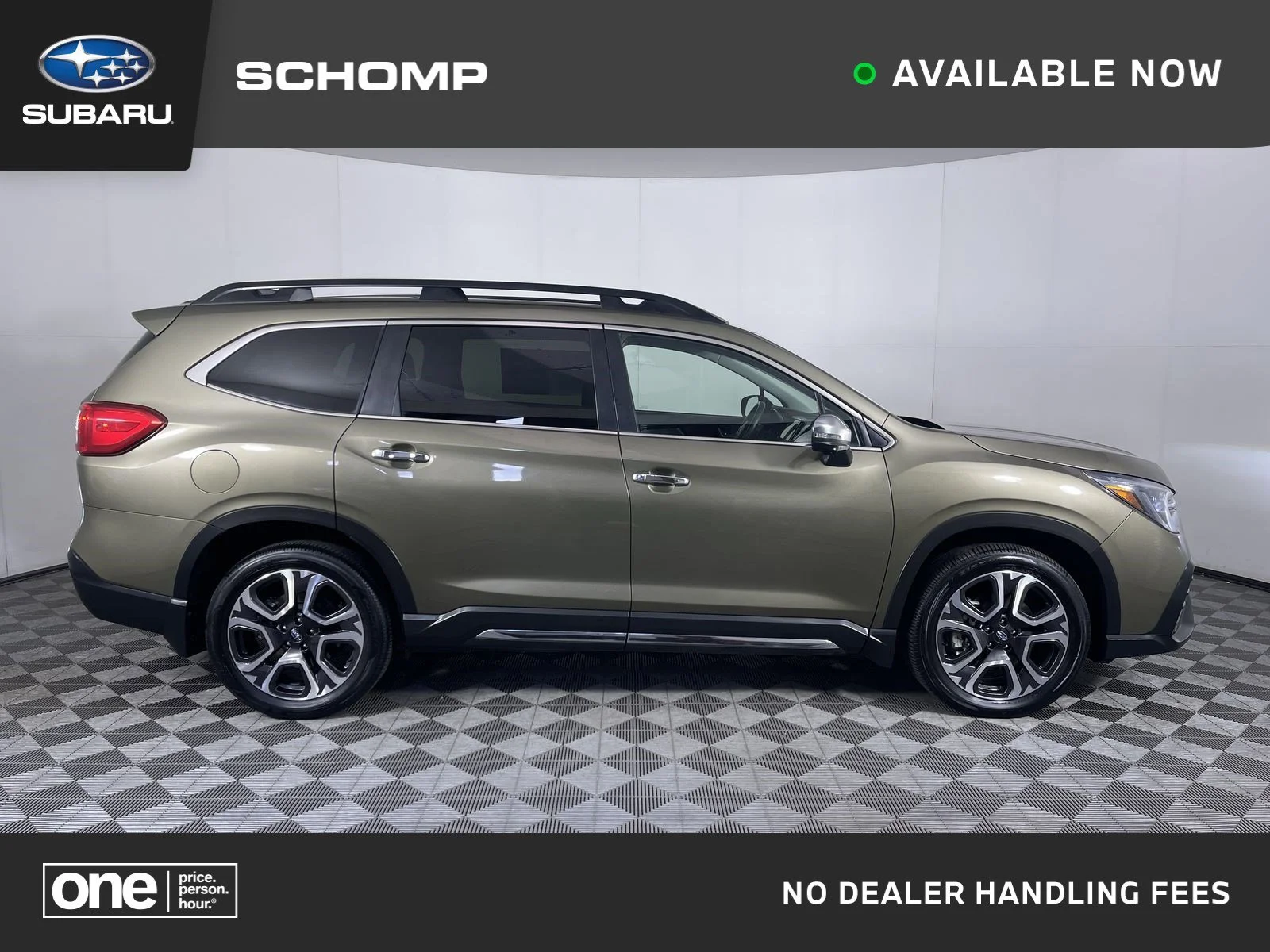 2023 Subaru Ascent Touring's photo