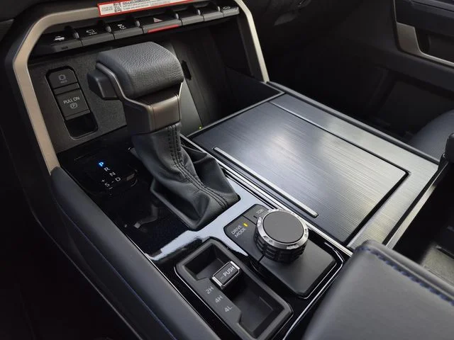 2026 Toyota Tundra Platinum - Photo 24