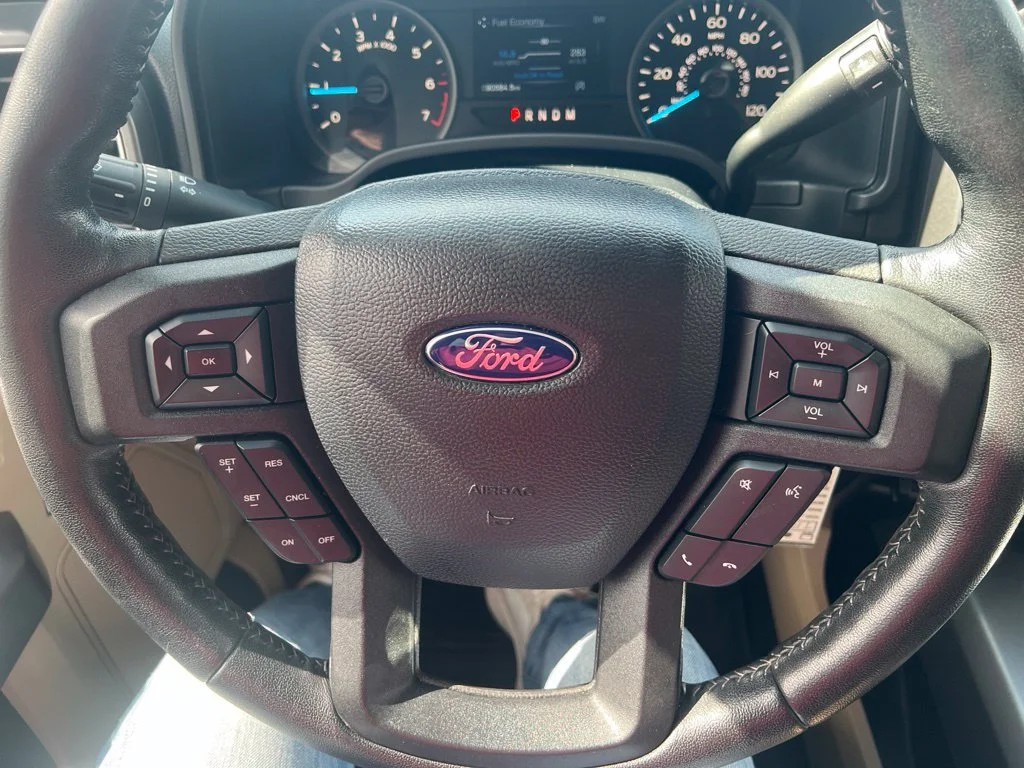 Used 2019 Silver Spruce Metallic Ford XLT image 12