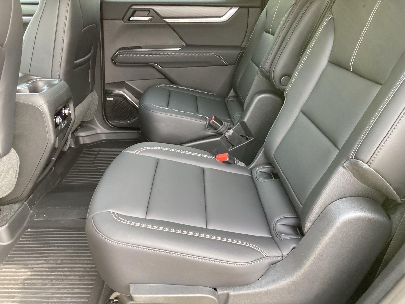 New 2026 Ebony Twilight Metallic GMC Elevation image 30