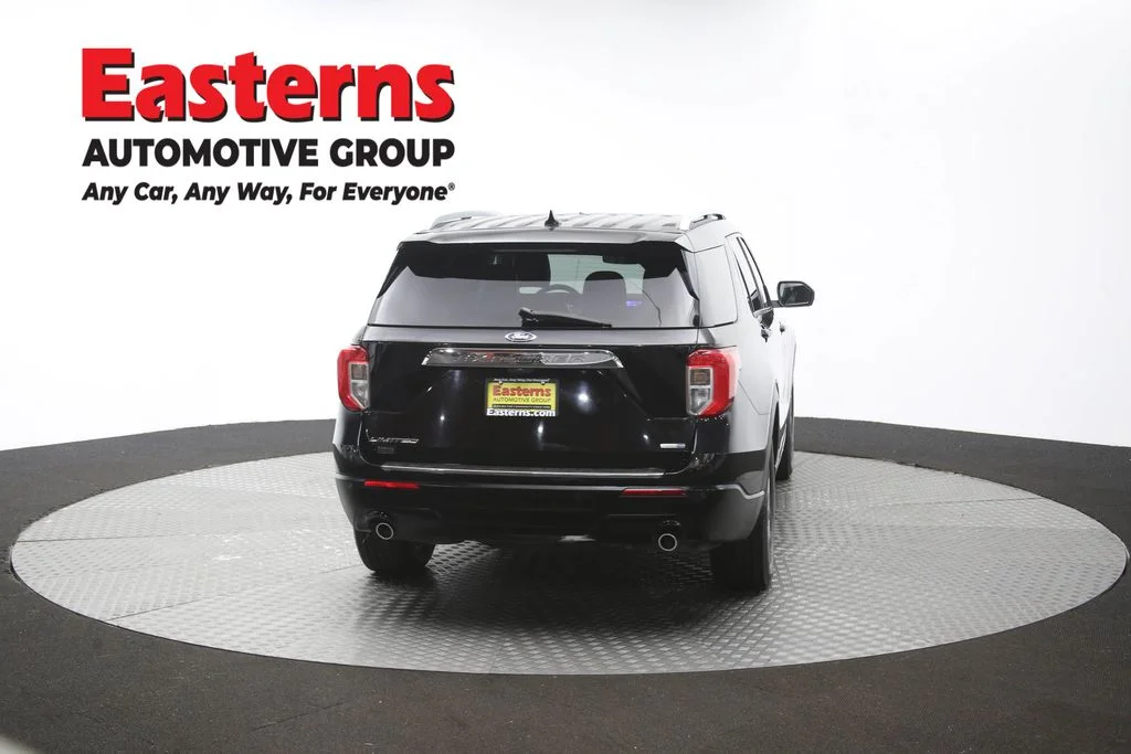 Used 2020 Black Ford Limited image 40