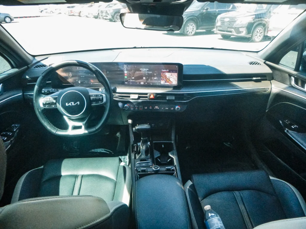 Used 2025 Wolf Gray Kia GT-Line image 24