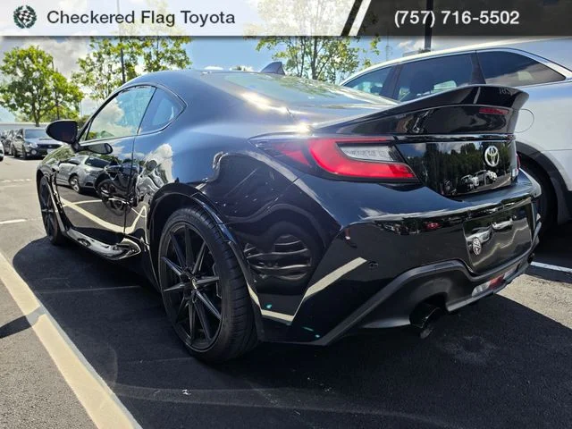 Used 2023 Raven Toyota Premium image 4