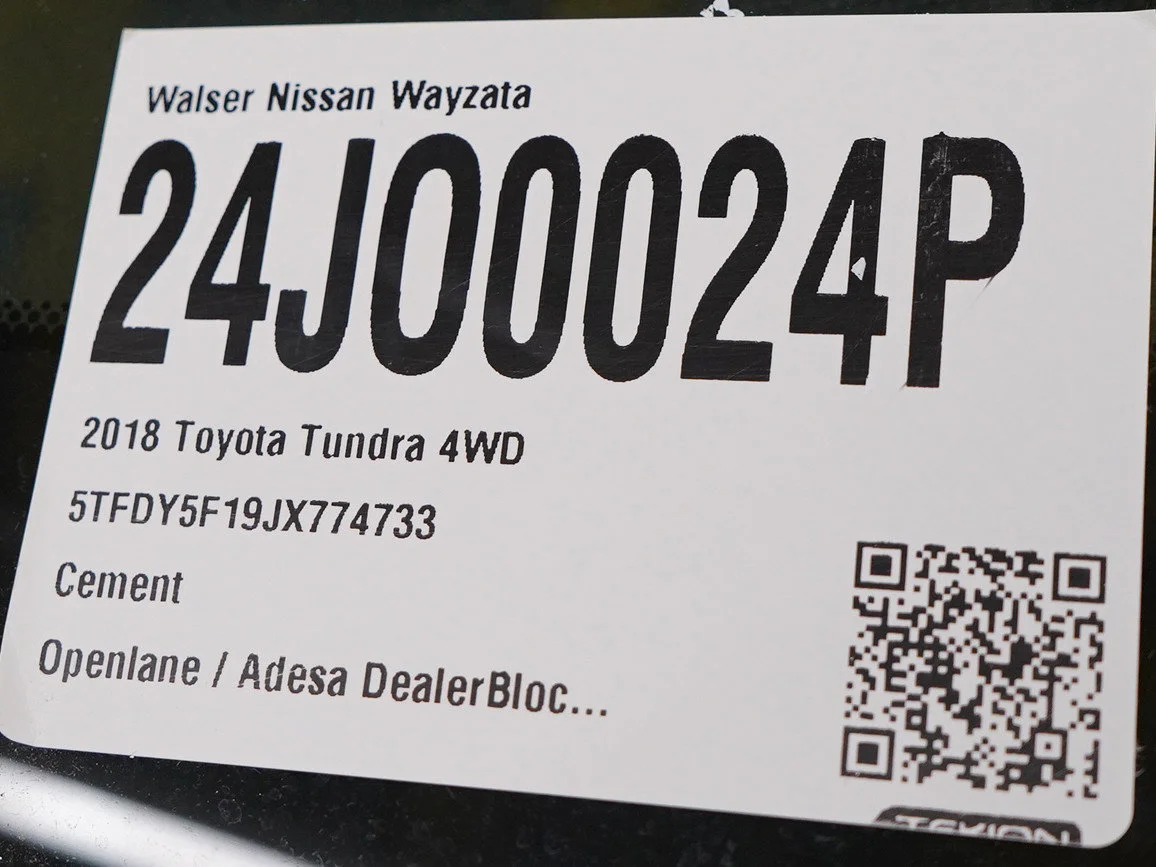 Used 2018 Cement Toyota SR5 image 33