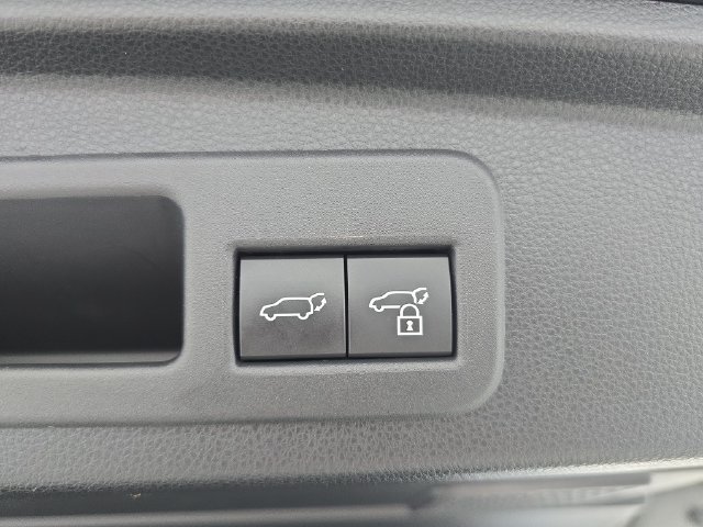 Used 2025  Toyota TRD Pro image 13