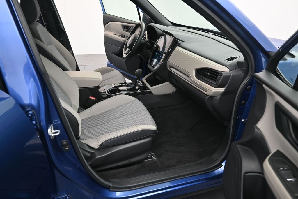 Used 2026 Blue Pearl Subaru Premium image 19