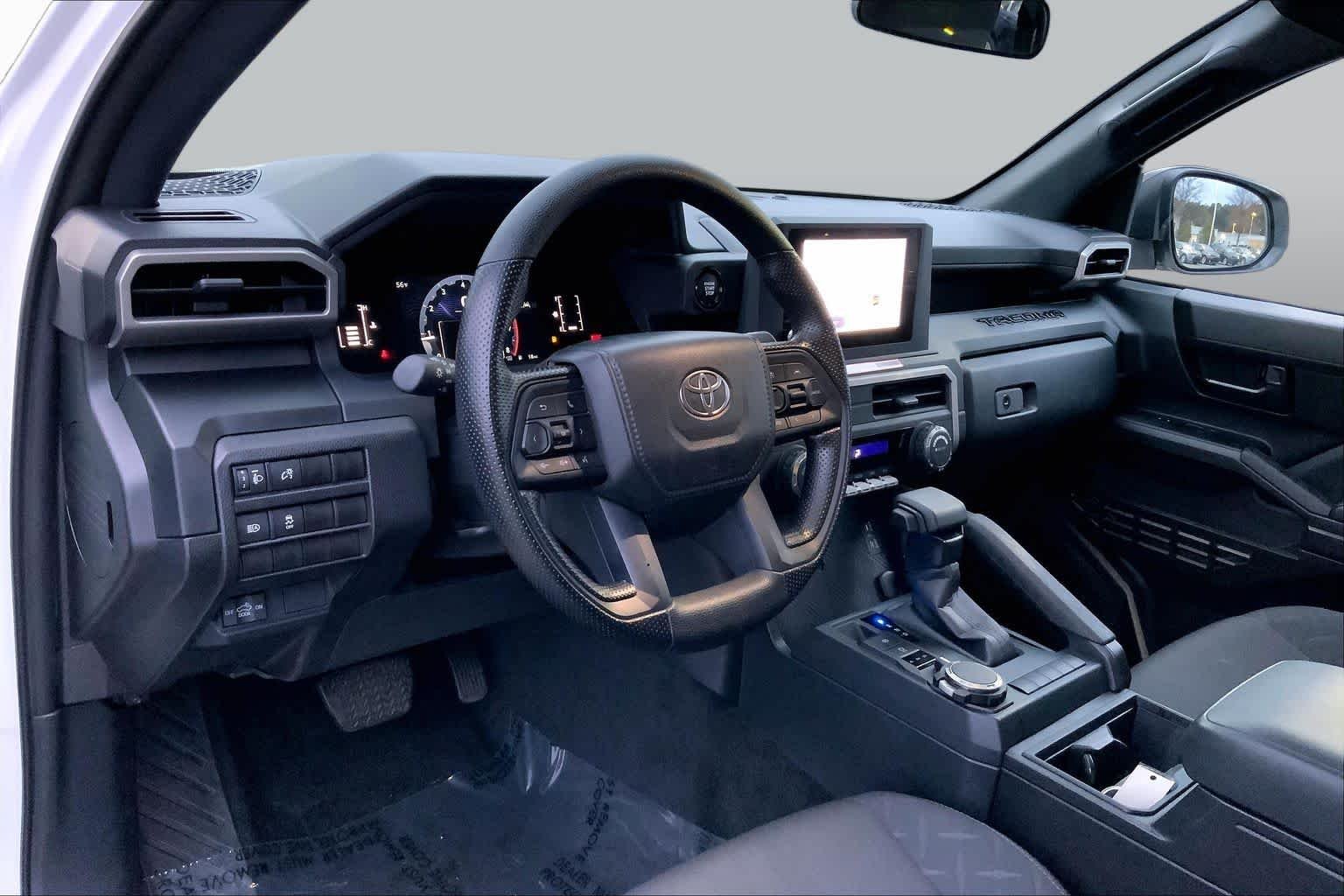 Used 2025 Ice Cap Toyota SR image 17