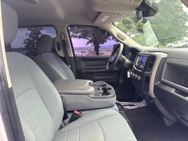 Used 2015 White Ram Express image 10
