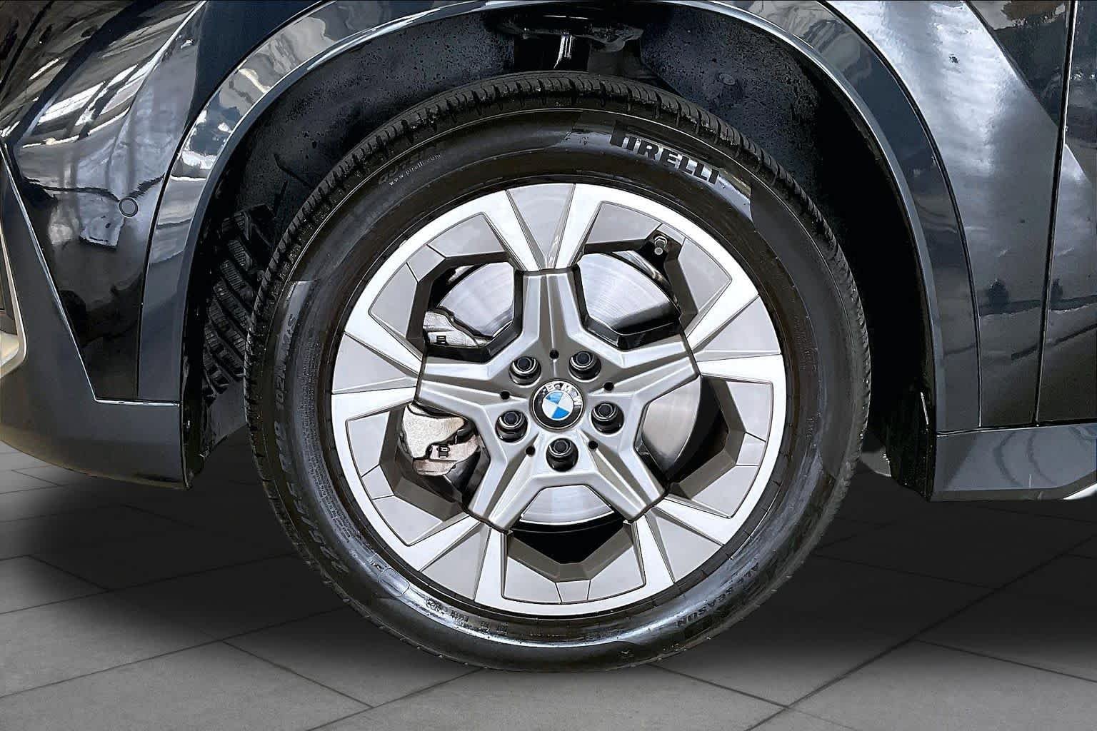 Certified Used 2025 Black Sapphire Metallic BMW xDrive28i image 10