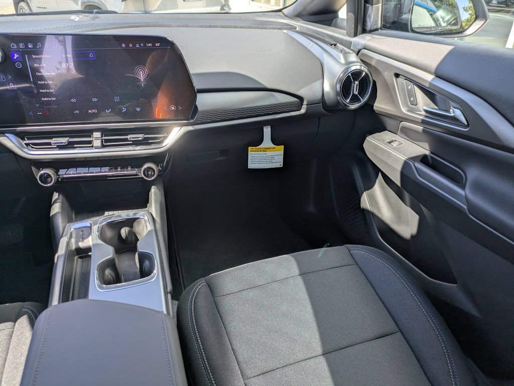 2026 Chevrolet Equinox EV 1LT - Photo 16