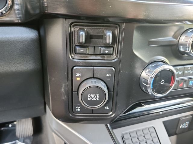 New 2026 Glacier Gray Metallic Tri-Coat Ford F-250® Lariat® image 21