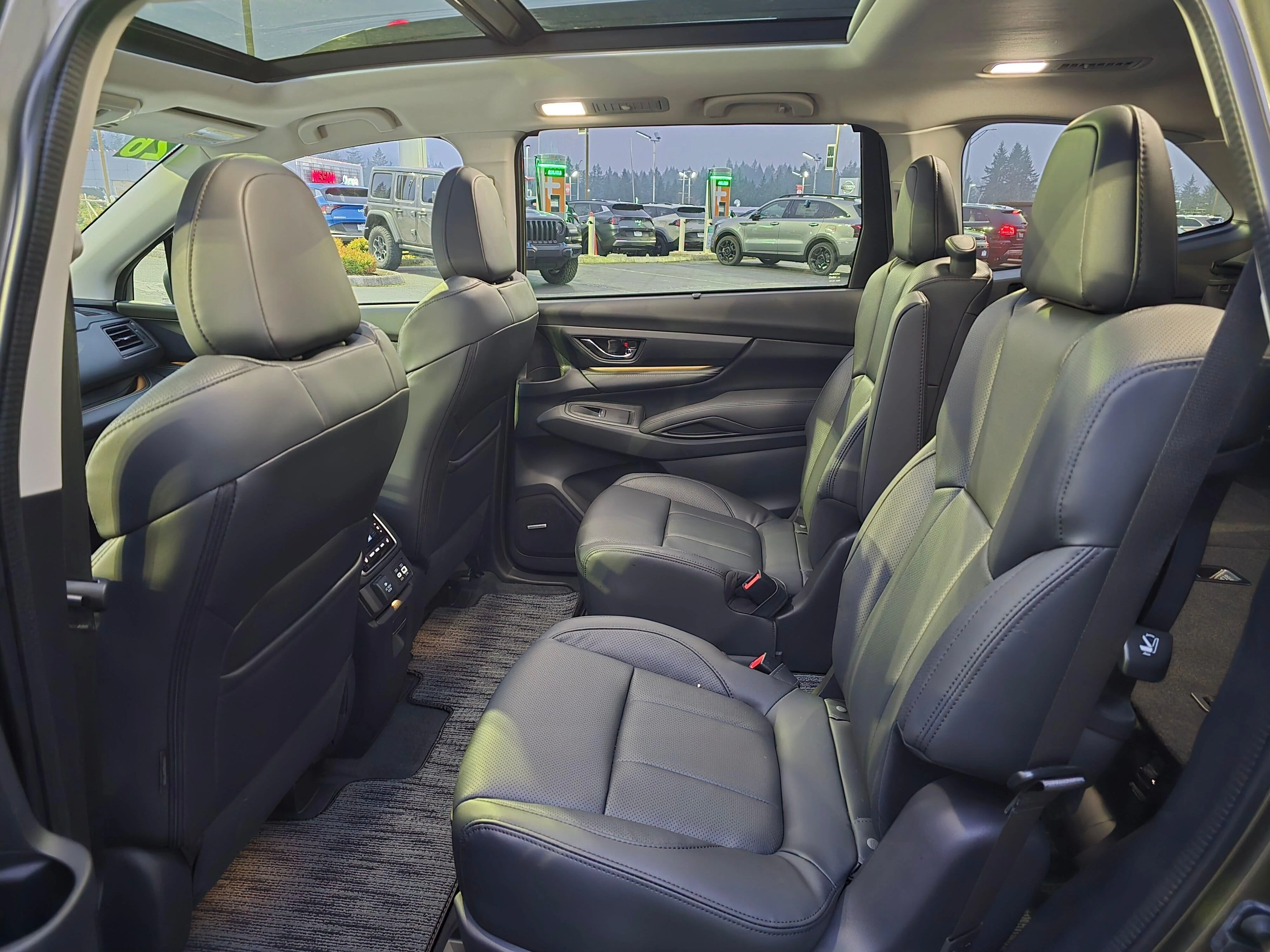 2026 Subaru Ascent Onyx Edition-Touring - Photo 10