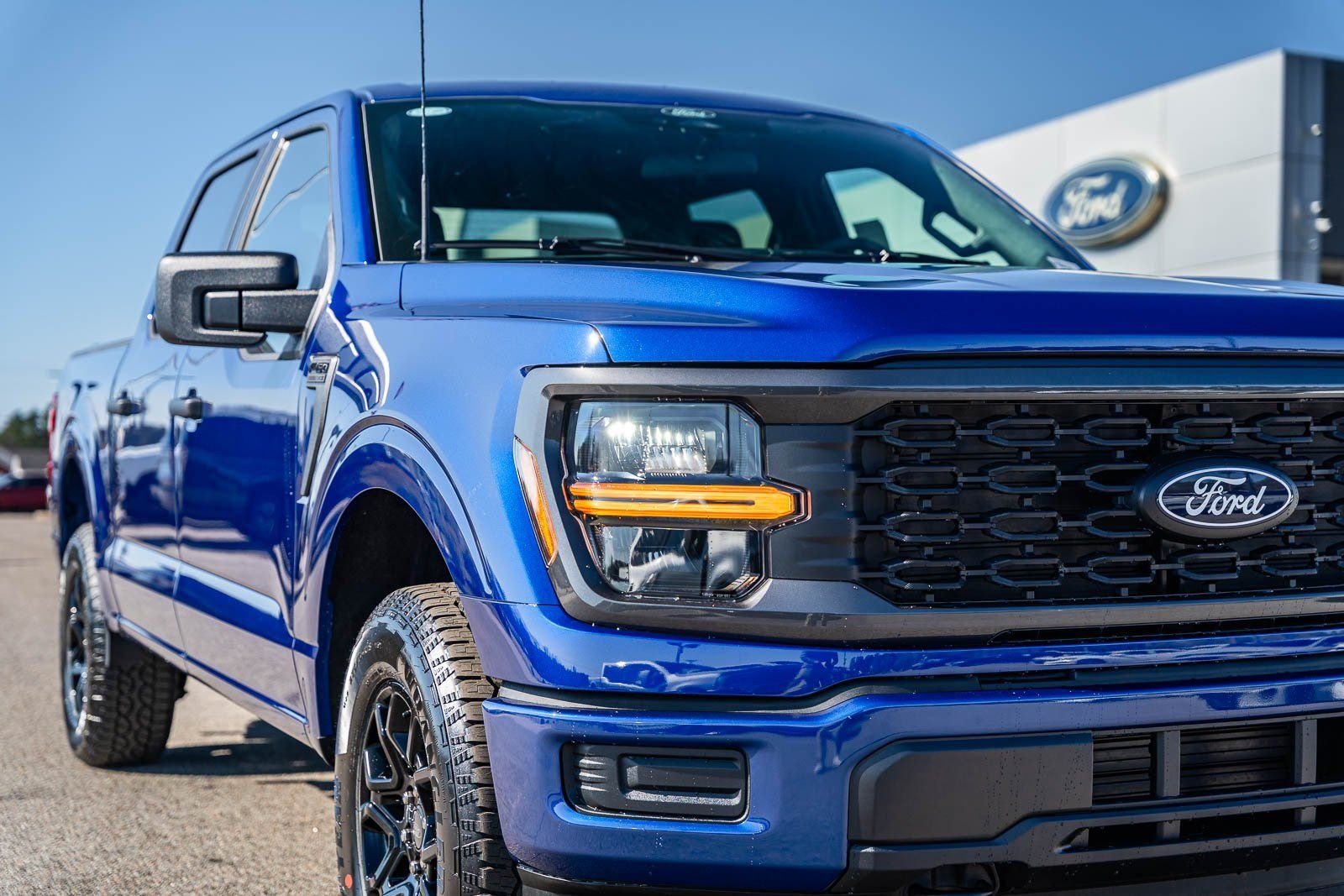 2026 Ford F-150 STX - Photo 6