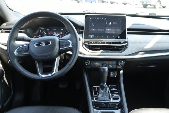 Used 2024 Black Jeep Latitude image 18