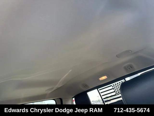 Used 2018 Black Ram Laramie image 25