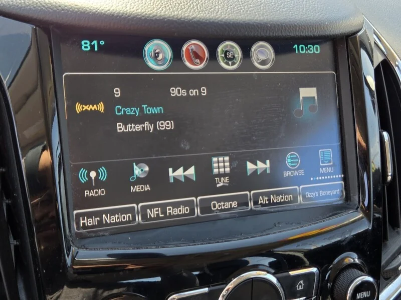 Used 2016 Summit White Chevrolet Premier image 17