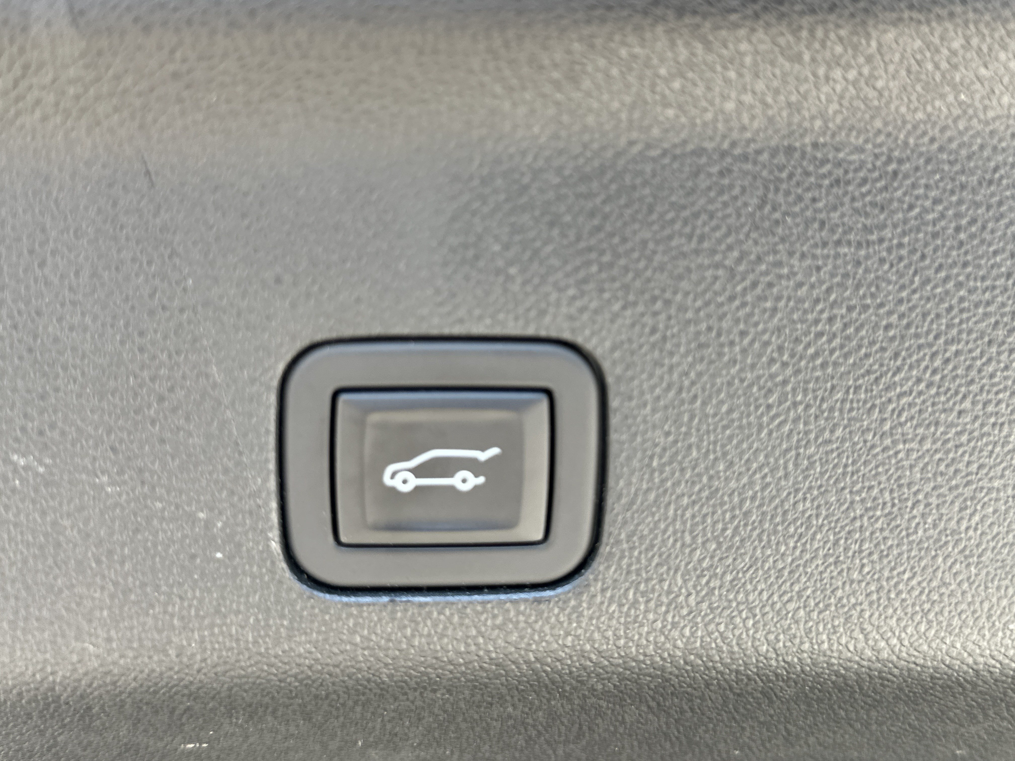 2024 Chevrolet Tahoe Z71 - Photo 21