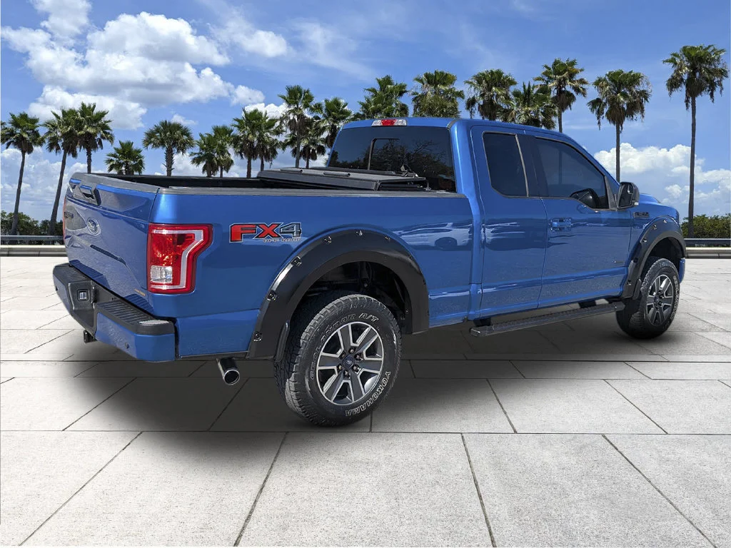 Used 2016 Blue Flame Metallic Ford XLT image 9