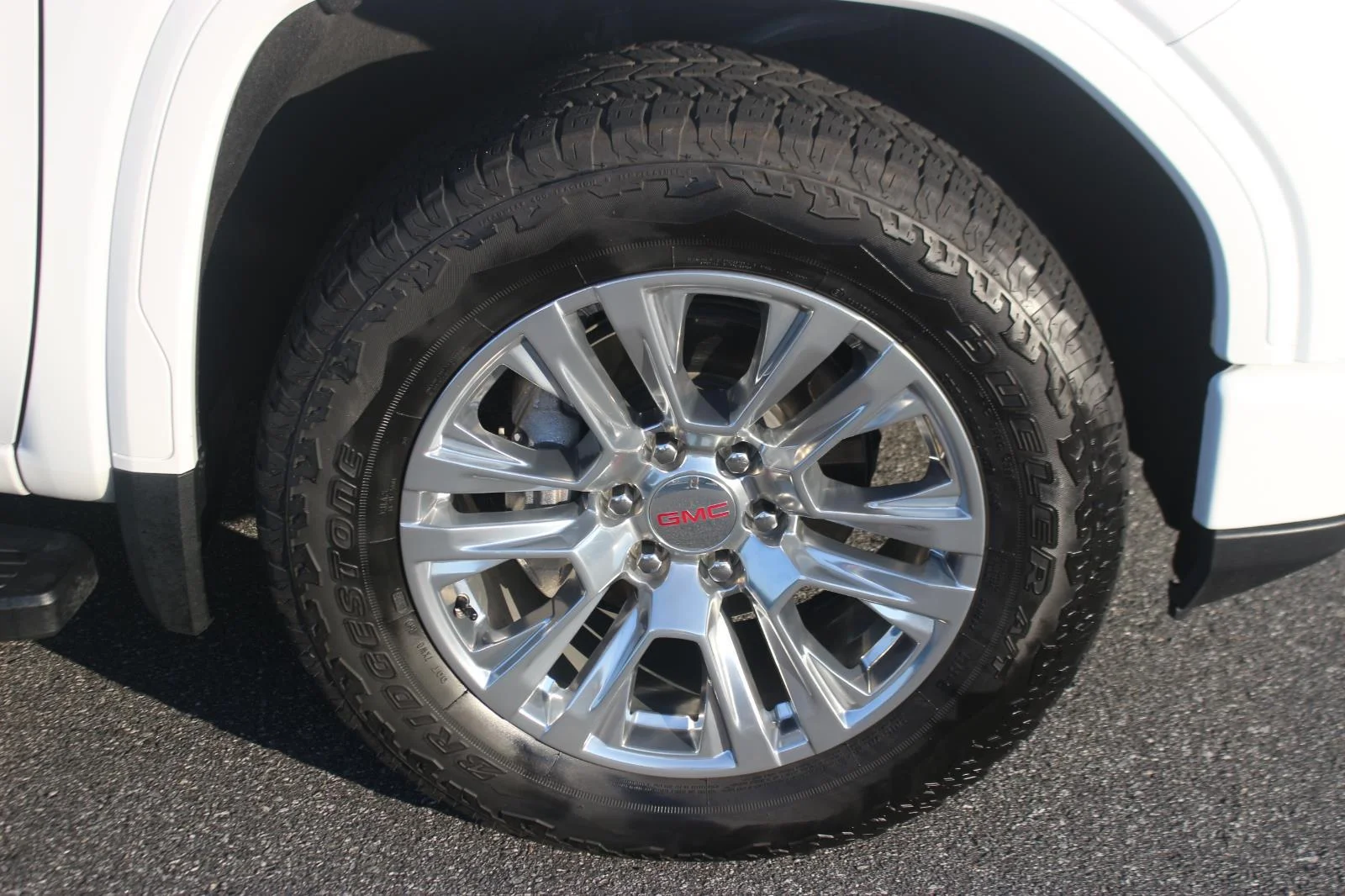 Used 2023 Summit White GMC Denali image 37