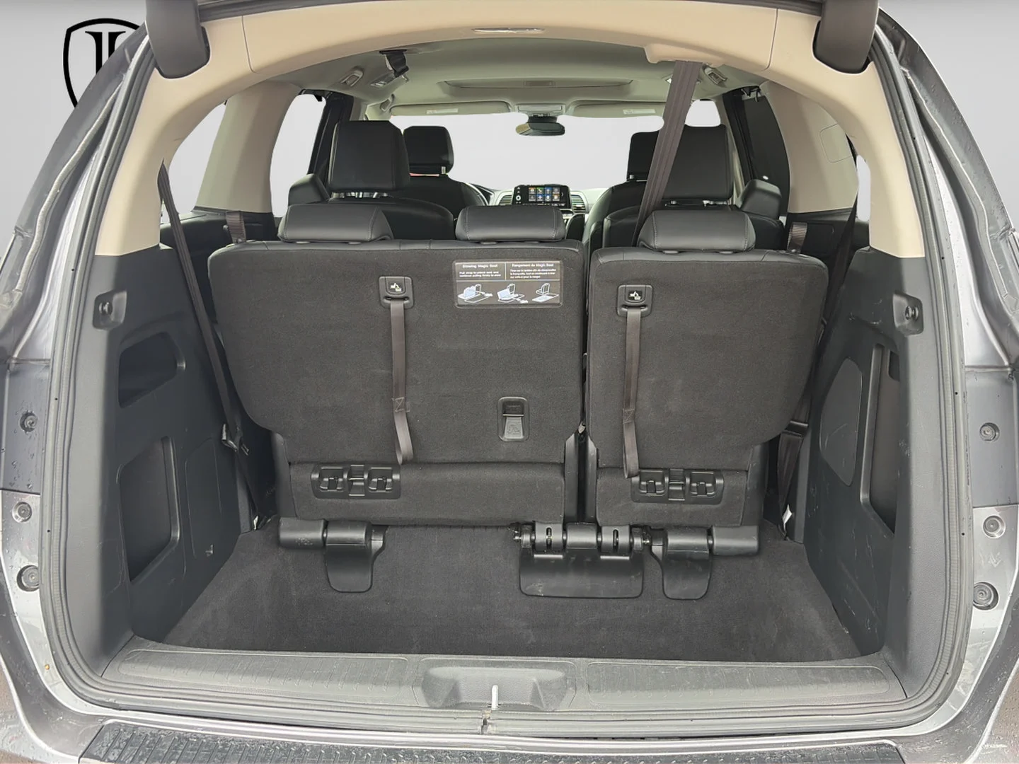 Used 2025 Gray Honda EX-L image 7