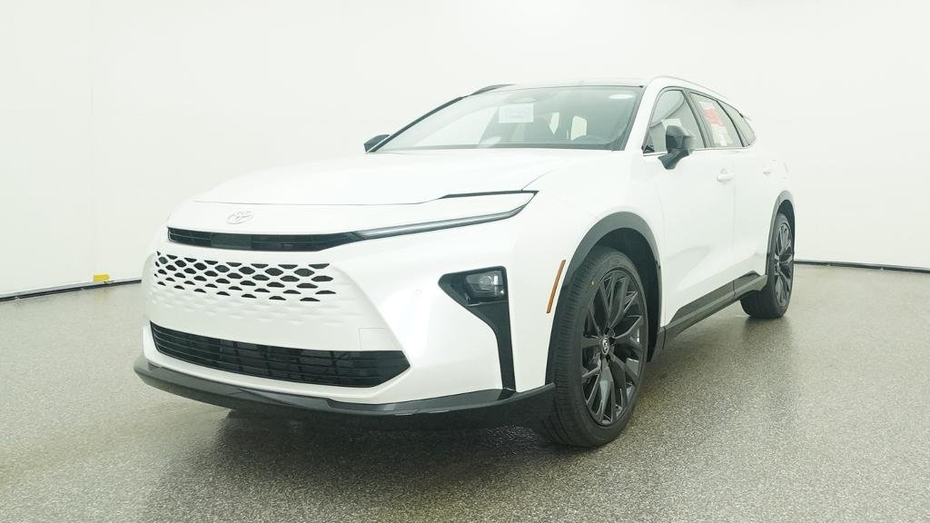 New 2026 Oxygen White Toyota Limited image 47