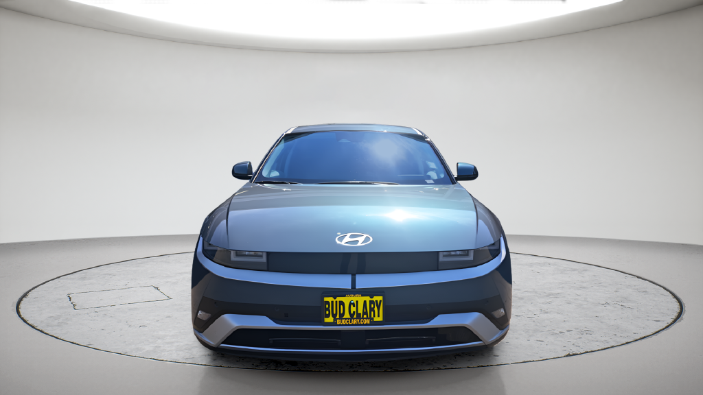 New 2026 Green Hyundai SE image 2