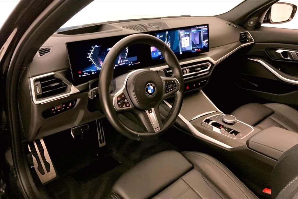 Used 2023 Black Sapphire Metallic BMW  image 21