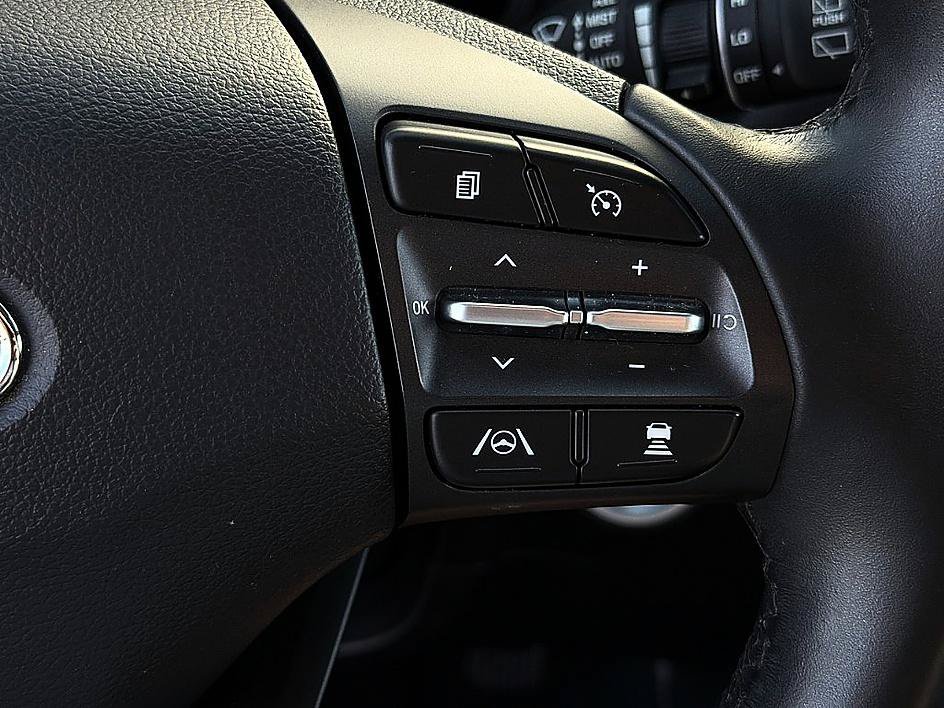 Used 2023 Ecotronic Gray Hyundai Limited image 19